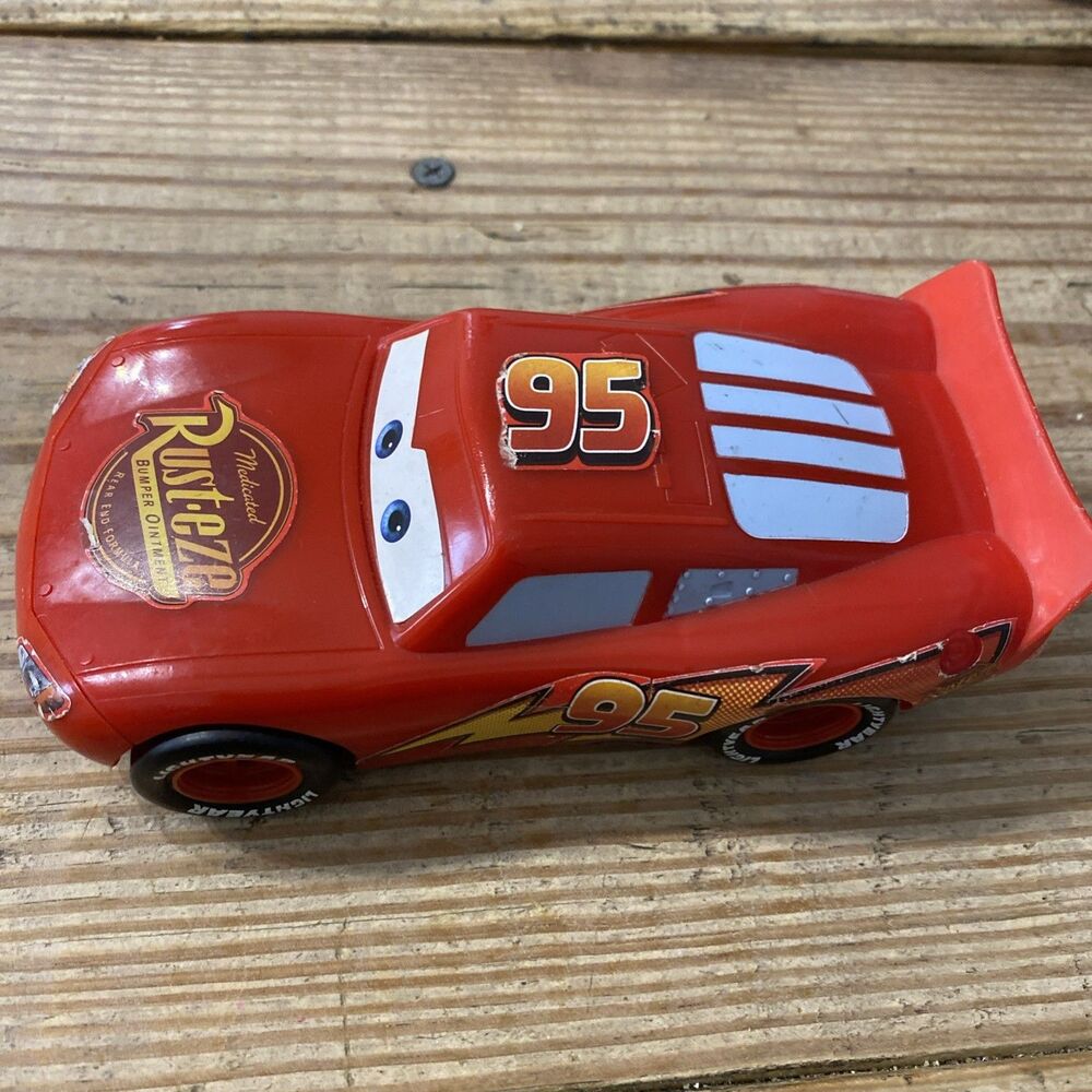 Disney Pixar Cars Flipping Lightening McQueen Toy Vehicle Rare 6” Spring Flip